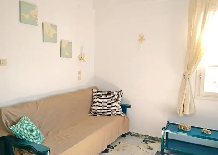 Naxos Guest house 3*